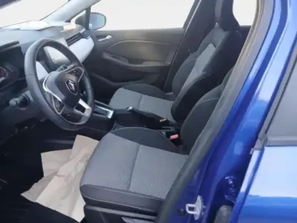 Photo 13 Renault Clio  1.6 E-Tech 145ch full hybrid Evolution
