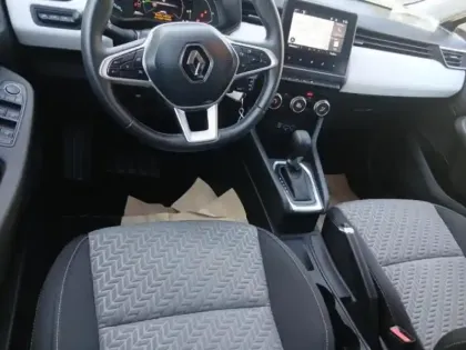 Photo 12 Renault Clio  1.6 E-Tech 145ch full hybrid Evolution