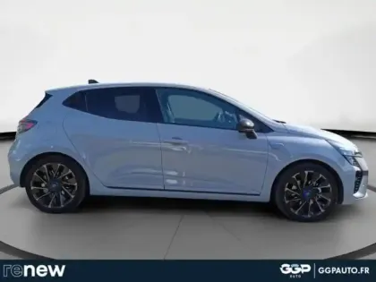 Photo 5 Renault Clio  1.6 E-Tech 145ch full hybrid esprit Alpine - 24