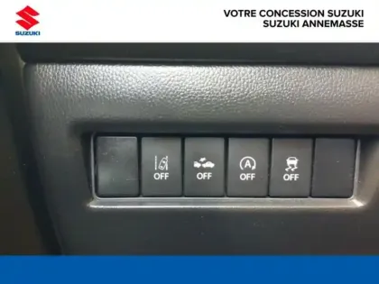 Photo 12 Suzuki Swift  1.2 Dualjet Hybrid 90ch Pack Allgrip Euro6d-T