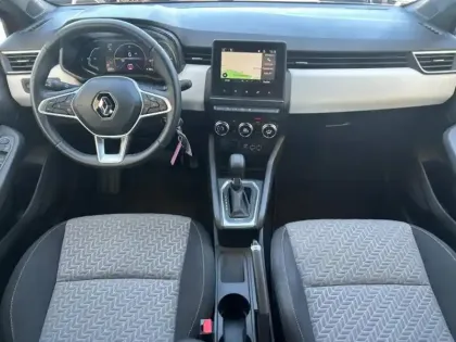 Photo 8 Renault Clio  1.6 E-Tech 140ch Limited -21