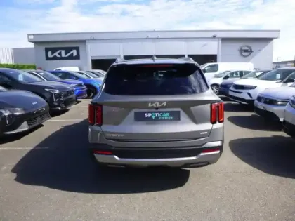 Photo 5 Kia Sorento  1.6 T-GDi 253ch PHEV Premium 4x4 7 places