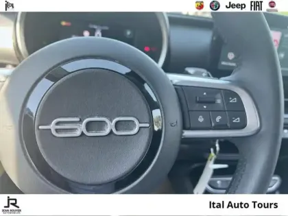 Photo 11 Fiat 600  1.2 Hybrid/Hybride 100ch DCT6/Origine Fr./GARANTIE 1 AN