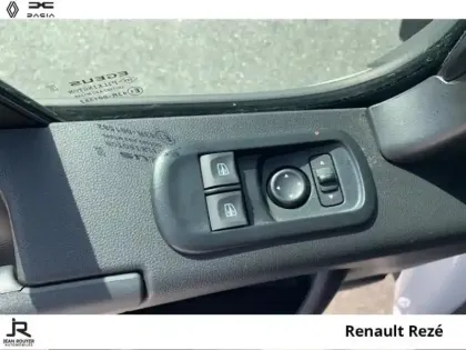 Photo 13 Renault Master  Fg F3500 L2H2 2.3 Blue dCi 135ch Grand Confort Euro6E