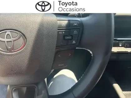 Photo 6 Toyota C-HR  1.8 Hybride 140ch Dynamic NG23