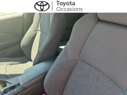 Photo 11 Toyota C-HR  1.8 Hybride 140ch Dynamic NG23
