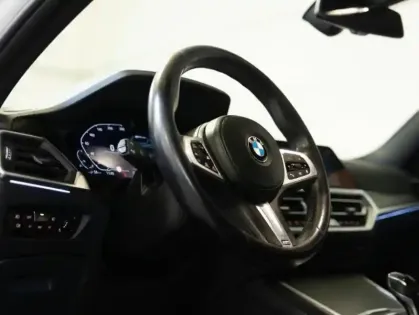 Photo 6 BMW Serie 3 Série 3 Touring 330eA 292ch Edition Sport