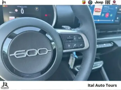 Photo 12 Fiat 600  1.2 Hybrid/Hybride 100ch DCT6/Origine Fr./GARANTIE 1 AN