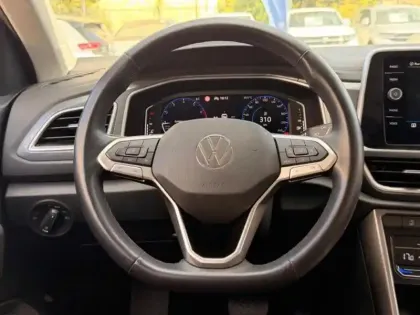 Photo 18 Volkswagen T-roc  1.5 TSI EVO 150ch Style DSG7