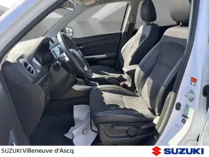 Photo 10 Suzuki Vitara  1.5 Dualjet Hybrid 102ch Pack Auto Allgrip