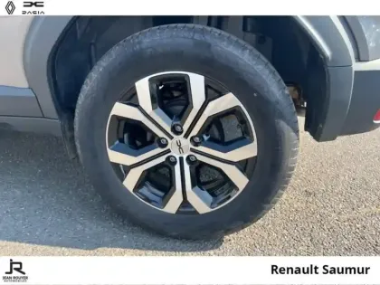 Photo 7 Dacia Duster  1.6 hybrid 140ch Expression
