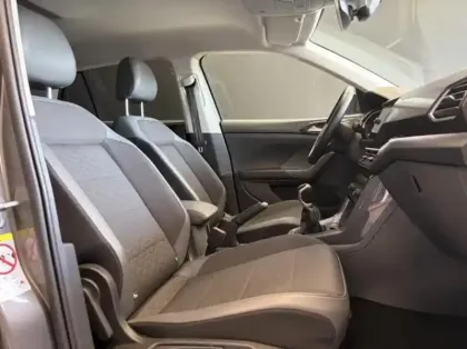 Photo 27 Volkswagen T-cross  1.0 TSI 115ch Carat