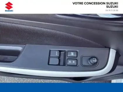 Photo 11 Suzuki Swift  1.2 Hybrid 83ch Avantage