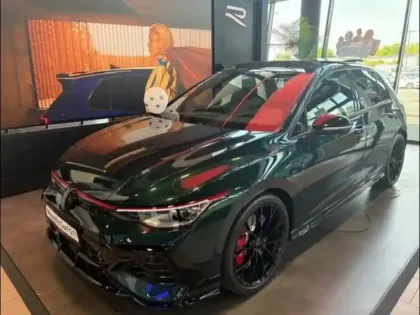 Photo Volkswagen Golf Gti Edition 50