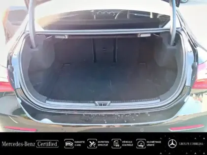 Photo 11 Mercedes Classe A  Berline 200 d 150ch AMG Line 8G-DCT