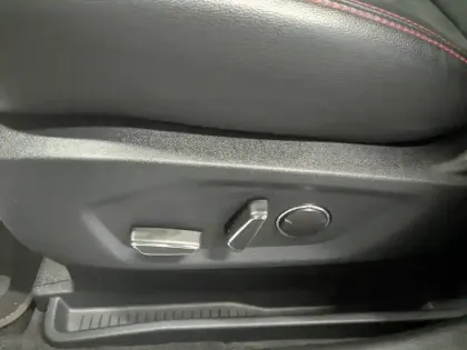 Photo 29 Ford S-max  2.5 Duratec 190ch Hybrid ST-Line eCVT