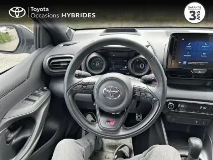 Photo 8 Toyota Yaris  116h GR Sport 5p MY22