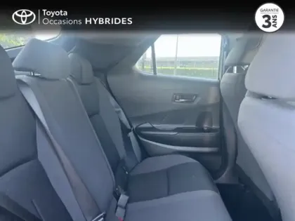Photo 6 Toyota C-HR  2.0 Hybride 200ch Design MY25