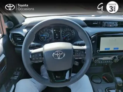 Photo 8 Toyota Hilux  2.8 D-4D 204ch X-Tra Cabine Invincible 4WD BVA MY25