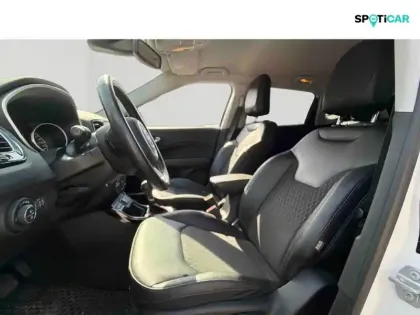 Photo 11 Jeep Compass  1.3 GSE T4 150ch Limited 4x2 BVR6