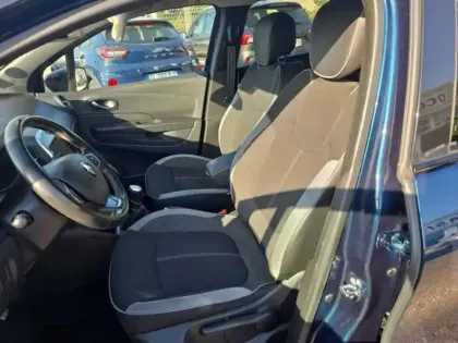 Photo 8 Renault Captur  1.2 TCe 120ch energy S-Edition