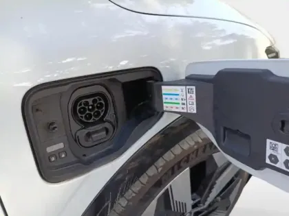 Photo 9 Renault Megane  E-Tech Electric EV60 220ch Techno optimum charge -C