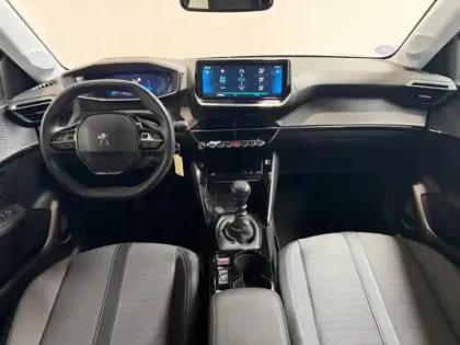Photo 7 Peugeot 208  1.2 100 Allure Carplay GPS
