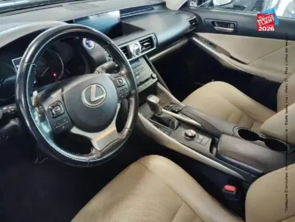 Photo 14 Lexus Is  300h Luxe Euro6d-T