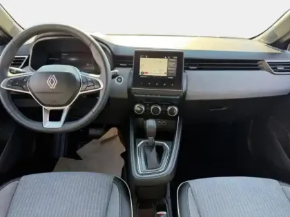 Photo 12 Renault Clio  1.6 E-Tech 145ch full hybrid Techno - 24