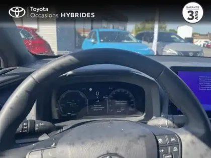 Photo 12 Toyota C-HR  1.8 Hybride 140ch Design MY25