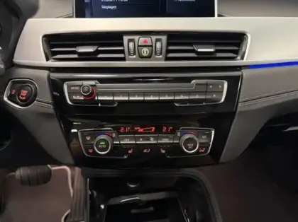 Photo 14 BMW X1  sDrive18iA 136ch xLine DKG7