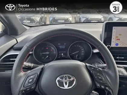 Photo 12 Toyota C-HR  122h GR-Sport 2WD E-CVT MY22