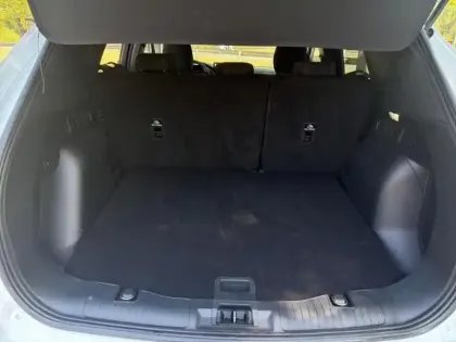 Photo 15 Ford Kuga  2.5 Duratec 180ch Hybrid FlexiFuel Titanium Business Powershift