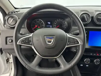 Photo 23 Dacia Duster  TCe 150 FAP 4x2 EDC