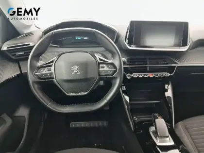 Photo 7 Peugeot 208  Electrique 50 kWh 136ch