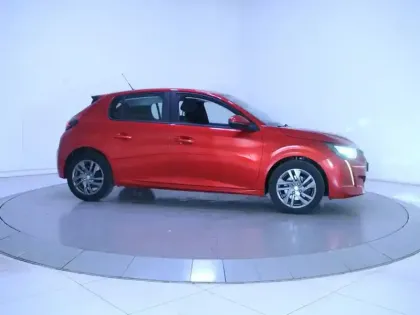 Photo 24 Peugeot 208  PureTech 100 S&S BVM6