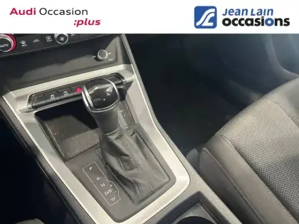Photo 12 Audi Q3  35 TDI 150 ch S tronic 7 Quattro