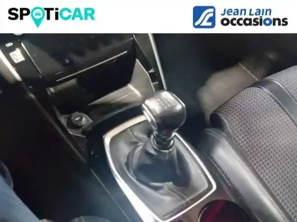 Photo 13 Peugeot 2008  PureTech 130 S&S BVM6