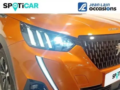 Photo 15 Peugeot 2008  PureTech 130 S&S BVM6