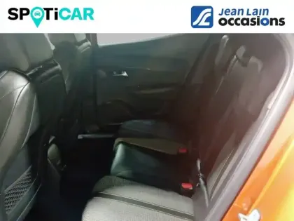 Photo 11 Peugeot 2008  PureTech 130 S&S BVM6
