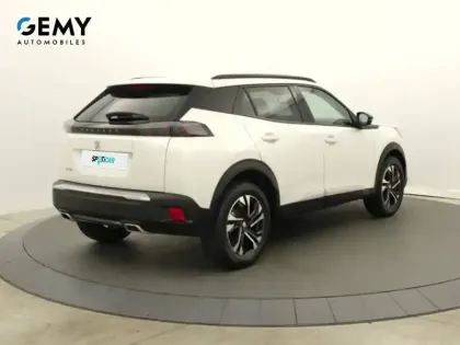 Photo 17 Peugeot 2008  PureTech 130 S&S EAT8