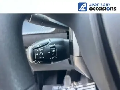 Photo 19 Peugeot 208  PureTech 75 S&S BVM5