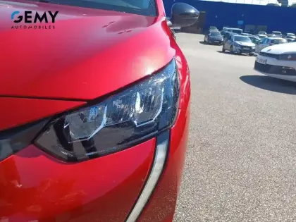 Photo 23 Peugeot 208  PureTech 100 S&S BVM6