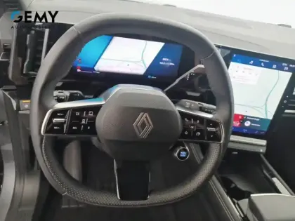 Photo 38 Renault Austral  E-Tech full hybrid 200 GSR2