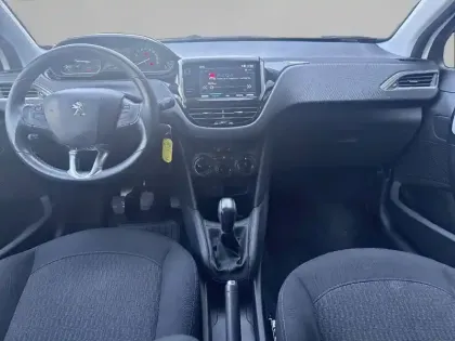 Photo 7 Peugeot 208  PureTech 82ch S&S BVM5