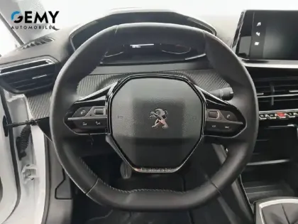 Photo 12 Peugeot 208  PureTech 100 S&S BVM6