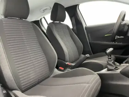 Photo 58 Peugeot 208  PureTech 100 S&S BVM6