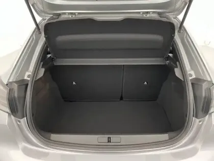 Photo 44 Peugeot 208  PureTech 100 S&S BVM6