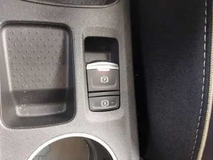 Photo 36 Renault Symbioz  E-Tech full hybrid 145