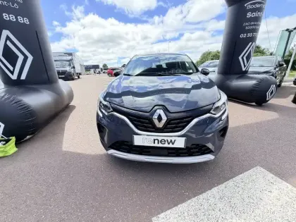 Photo 7 Renault Captur  E-Tech full hybrid 145